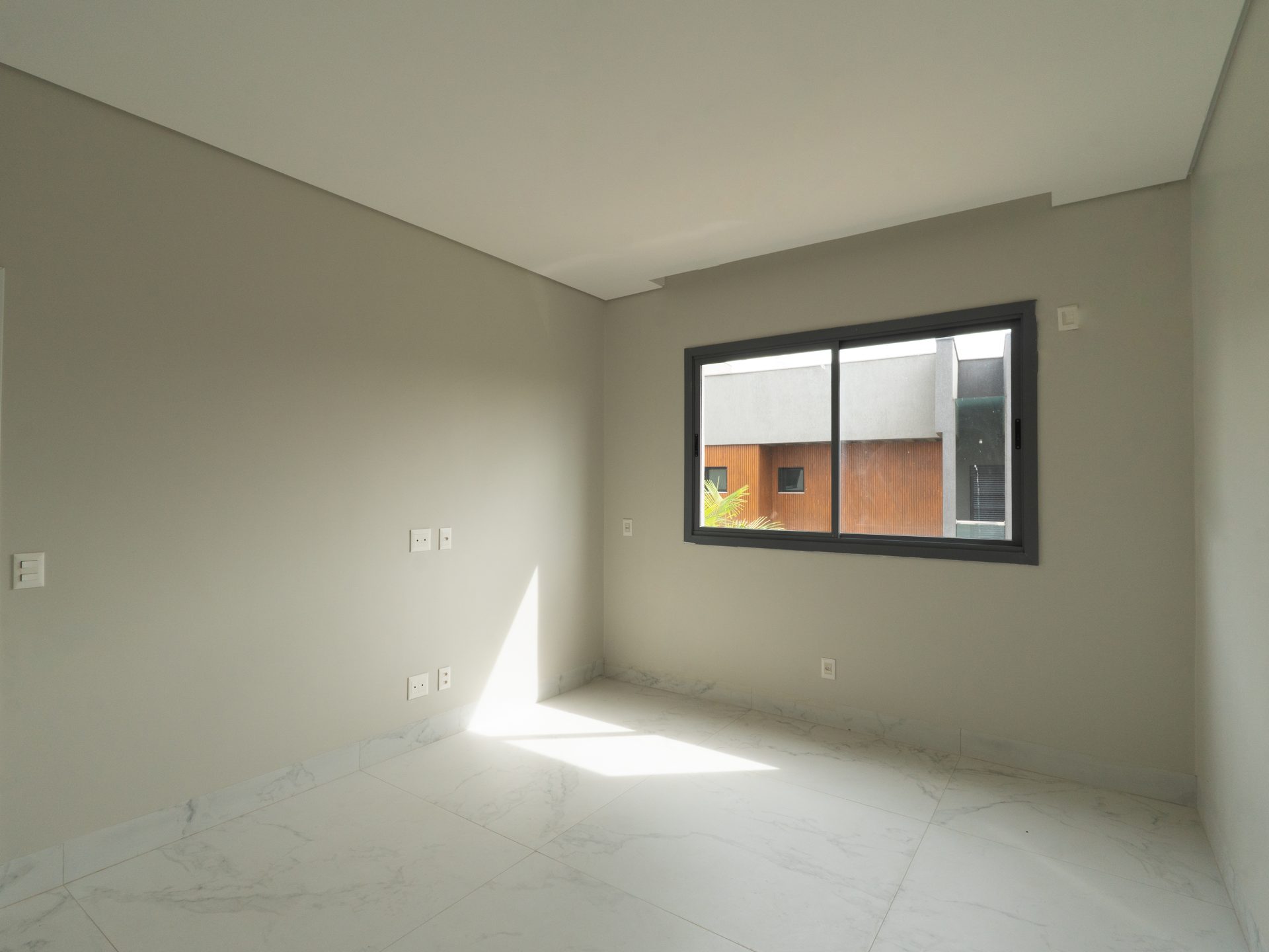 Casa em condomínio 5 quartos no Residencial Alphaville Flamboyant — Casa em condomínio à venda em Residencial Alphaville Flamboyant (foto 6)