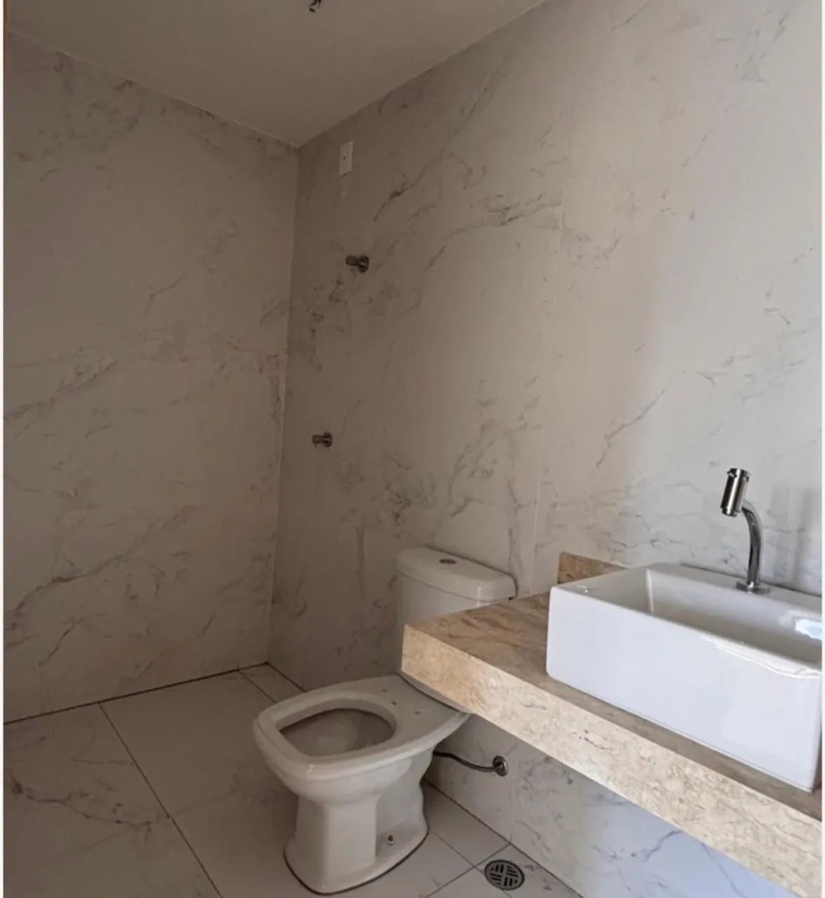 Apartamento no Setor Bueno com 76,46 m², 2 quartos e 1 suíte. — Apartamento à venda em Setor Bueno (foto 2)