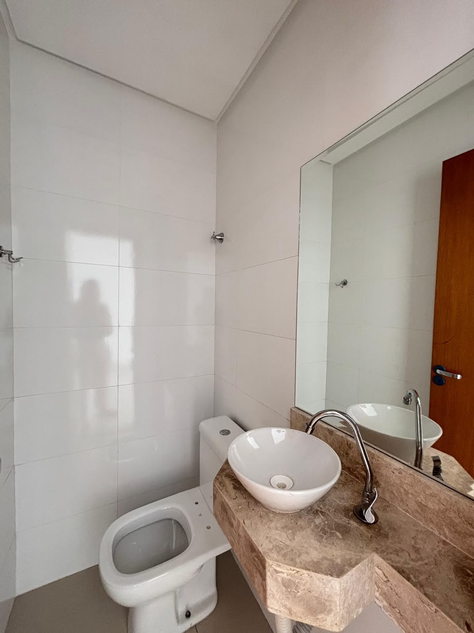 Sobrado no bairro Cardoso com 3 suítes, 150 m² e quintal privativo — Sobrado à venda em Cardoso Continuação (foto 6)
